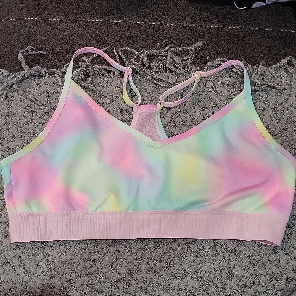 Victoria's Secret PINK Sports Bra - Picture 1 of 8
